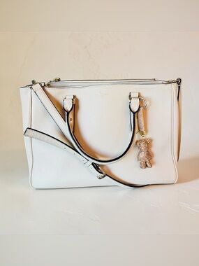 Kate Spade Bag  | KS Mulberry Street Lise satchel NWOT + bear gold bling charm